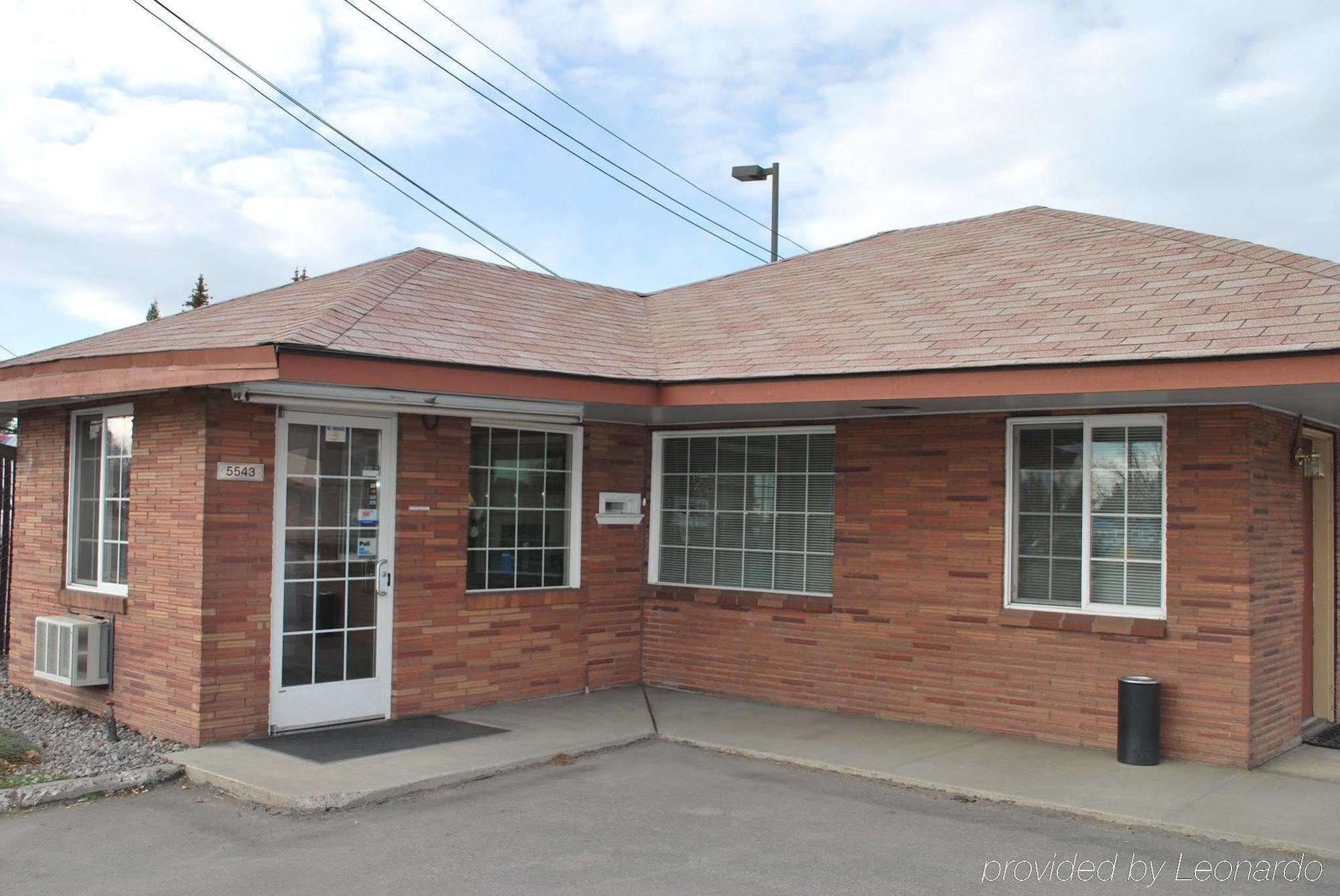 Majestic Inn & Suites Klamath Falls Exterior photo